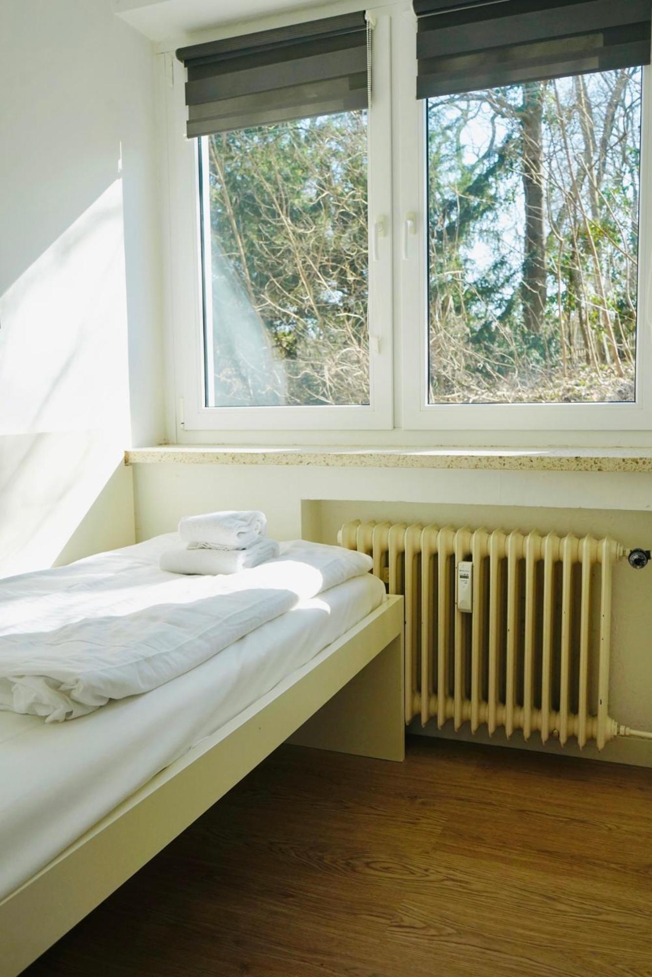 Kompaktes Apartment In Ruhiger Lage Волфсбург Екстериор снимка